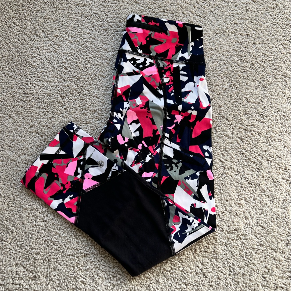 Lululemon Pace Rival Crops